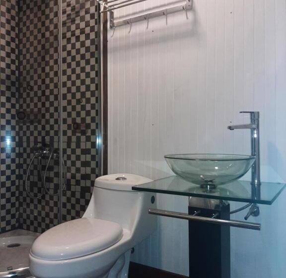 标准间, Hostal La Minga