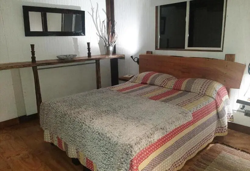 スタンダードルーム, Hostal La Minga