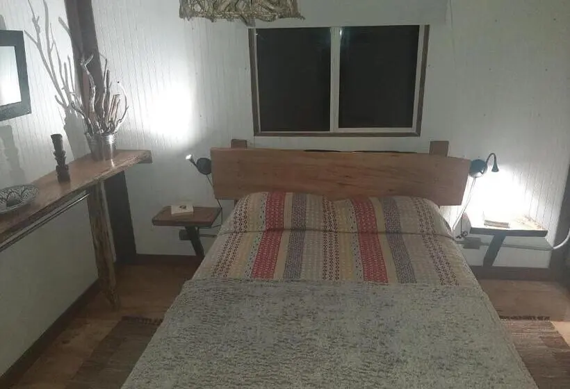 スタンダードルーム, Hostal La Minga