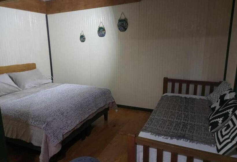 디럭스 룸, Hostal La Minga