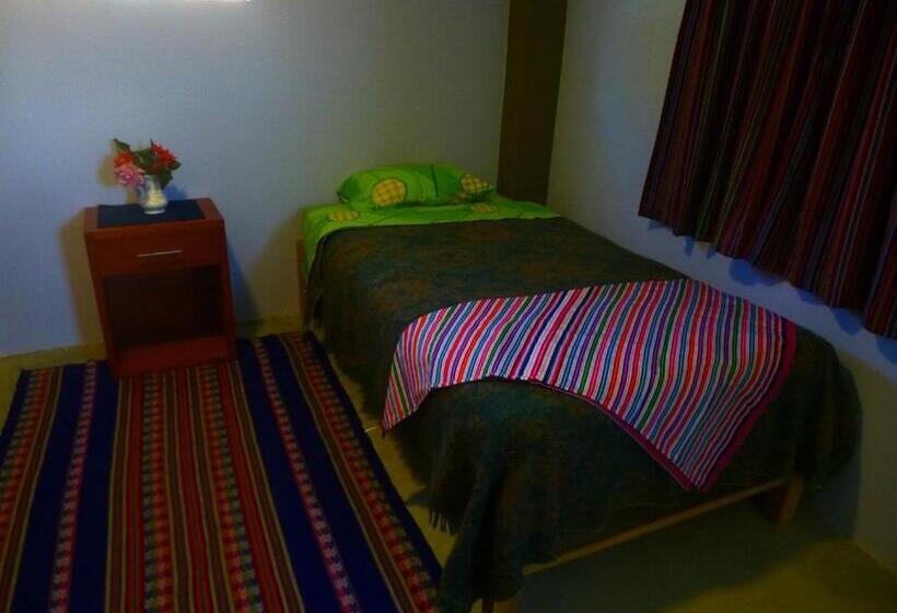اتاق استاندارد یک نفره, Humberto Guest House