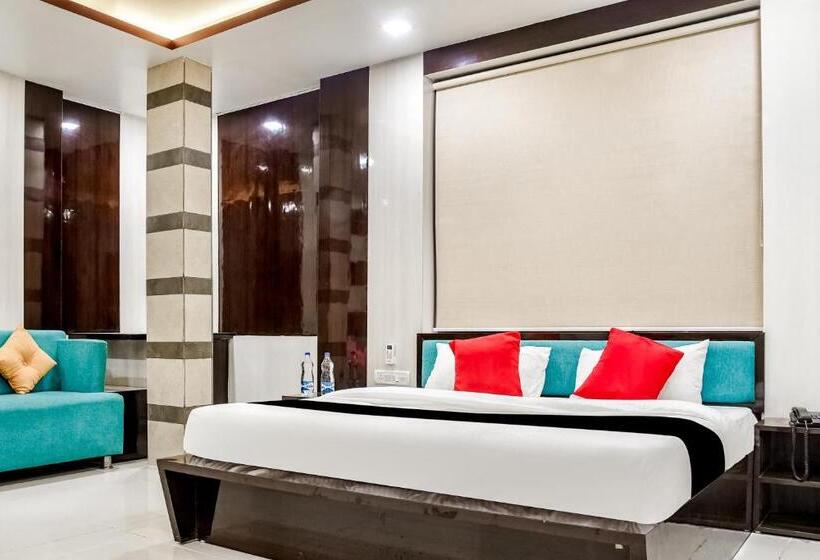 Habitació Deluxe, Capital O Hotel Komal Palace