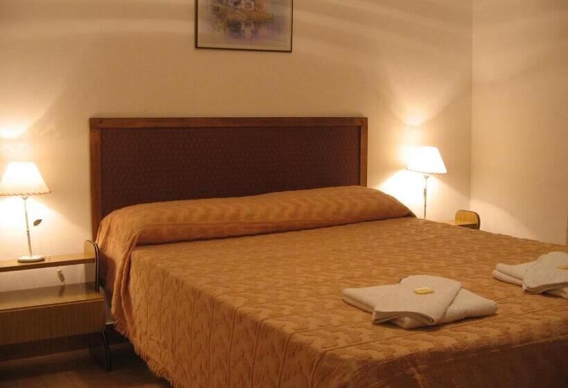 StandaardKamer, Arenas Y Apartamentos