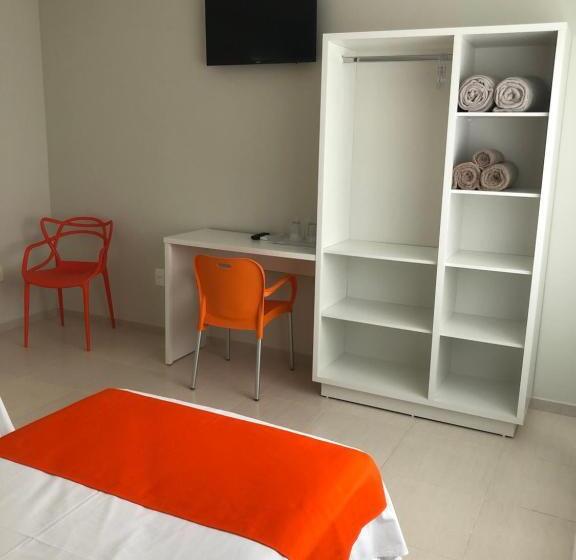 غرفة قياسية, Fish Inn