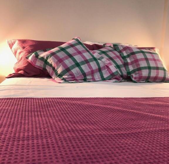 غرفة قياسية, Fish Inn