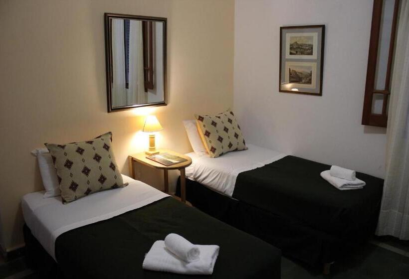 スーペリアトリプルルーム, Lago