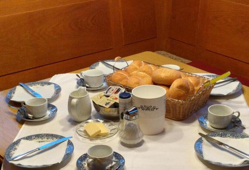 스탠다드 룸 공동 욕실, Maurachbauer