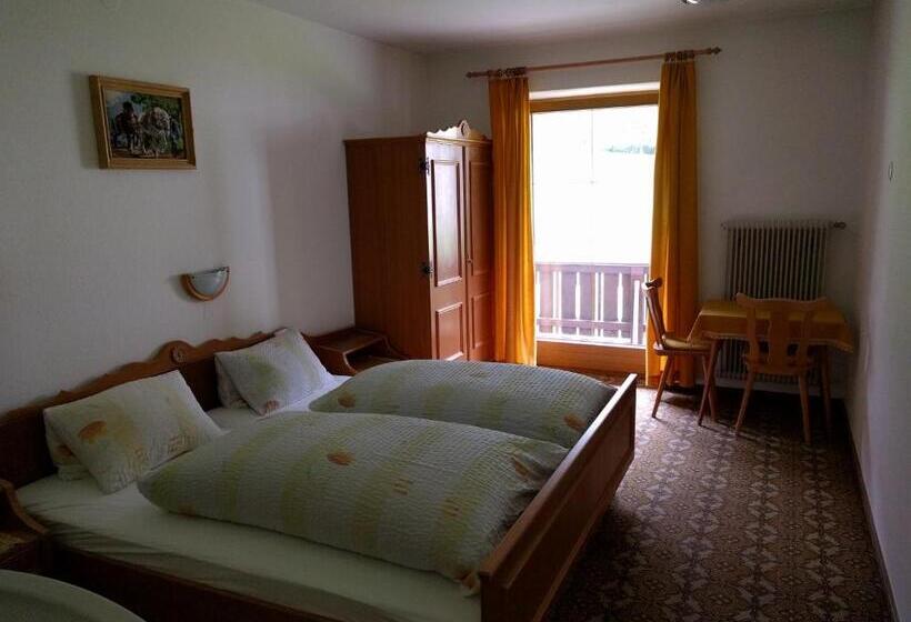 스탠다드 룸 공동 욕실, Maurachbauer