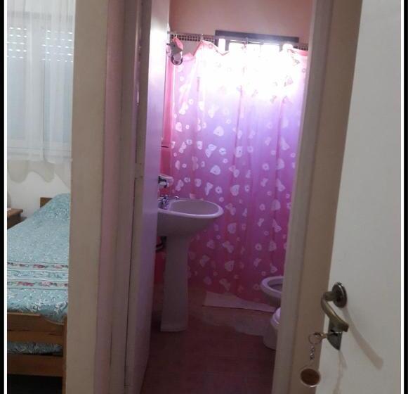 舒适三人间, Molise