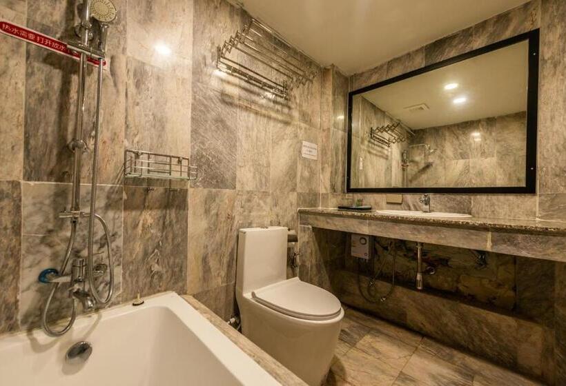 جناح سرير كينج, Mylin Holiday