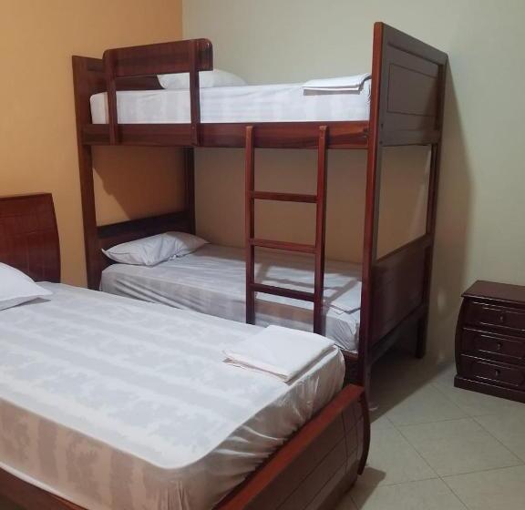 Четырехместный Номер Стандарт, Sea World