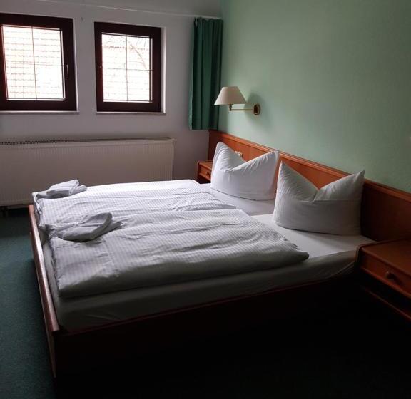 Номер Стандарт, Zur Altstadt