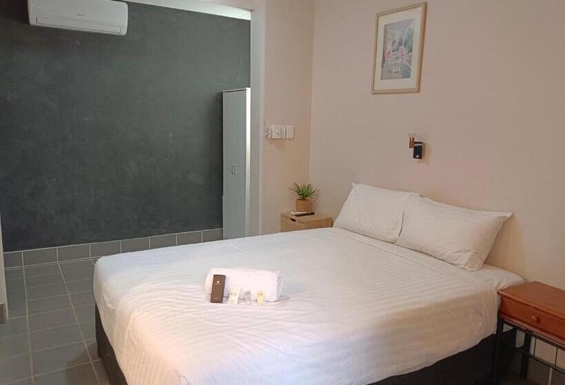 家庭间, Katherine River Lodge