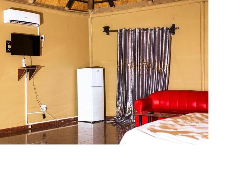 اتاق خانوادگی, Msc Hotel Otjiwarongo