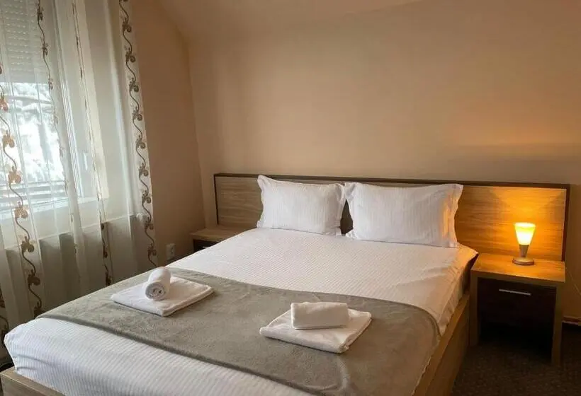 Standard-huone, Casa Iulian