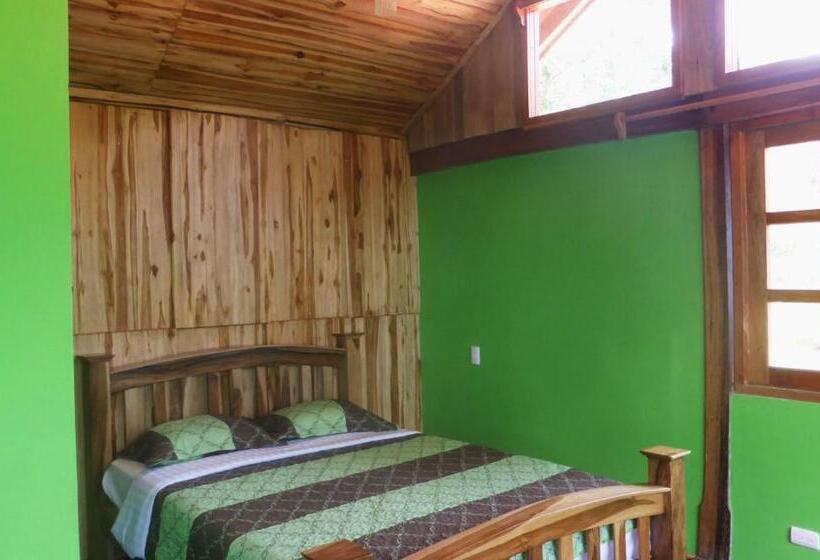اتاق استاندارد چهارنفره با سرویس بهداشتی مشترک, Centro Ecoturístico Flor De Pochote