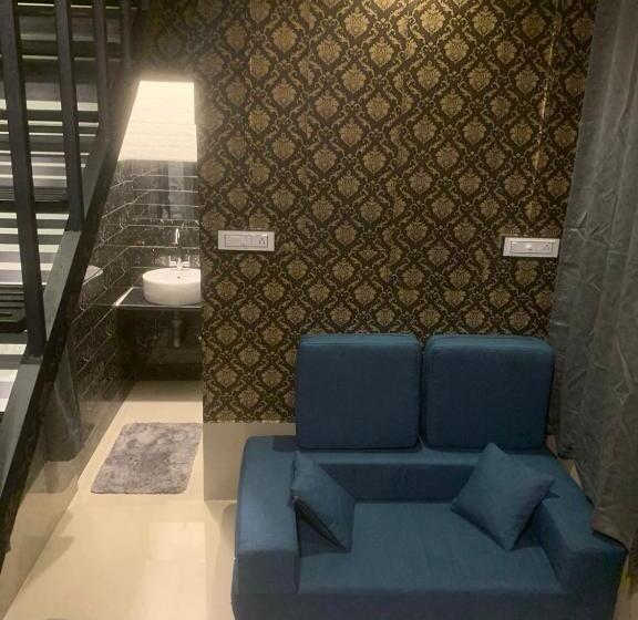 Standard Studio with Views, Chalets Resort Masinagudi