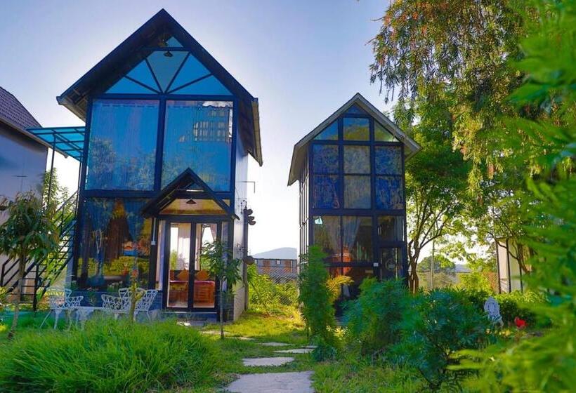 Svit Bergsutsikt, Chalets Resort Masinagudi