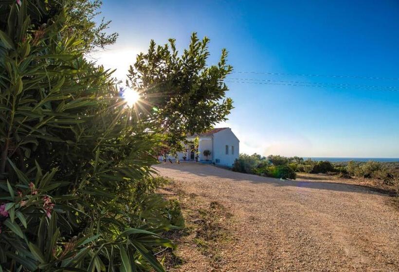 חדר דלוקס נוף לים, Luca S Rooms