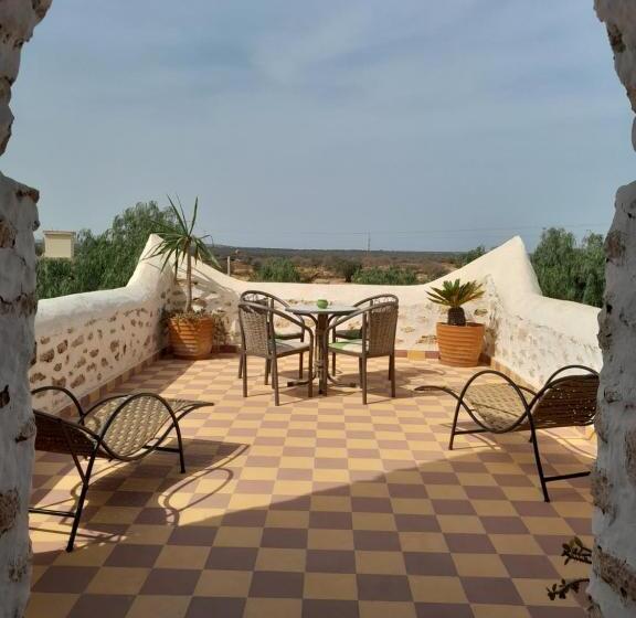 اتاق استاندارد سه نفره, Riad Sanam Essaouira