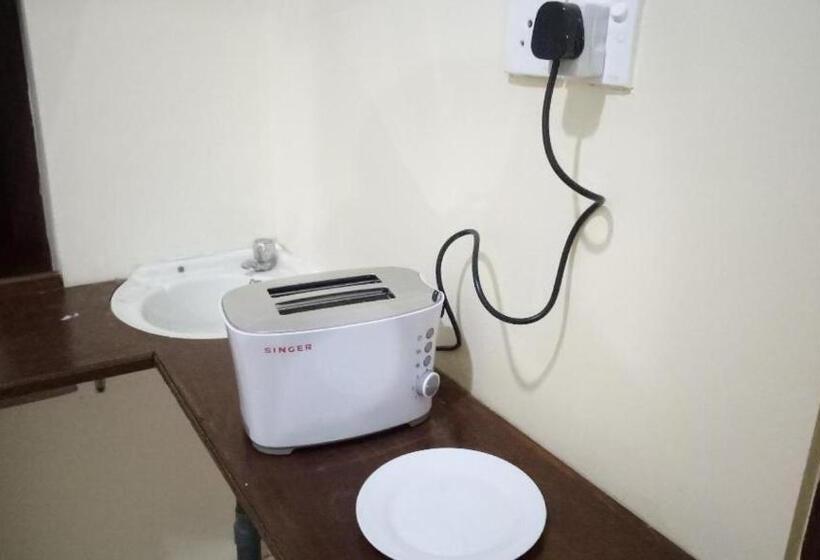 غرفة إقتصادية فردية, Twin Palms