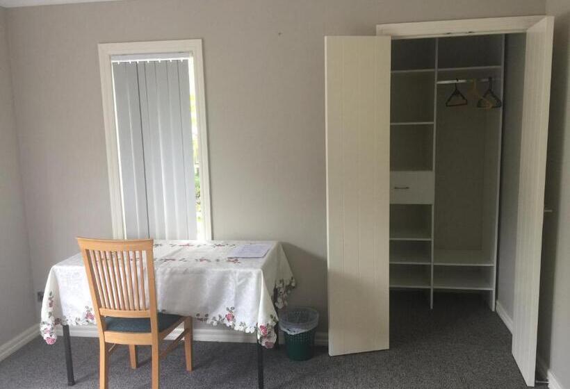 חדר דלוקס, The Gardens Bed And Breakfast