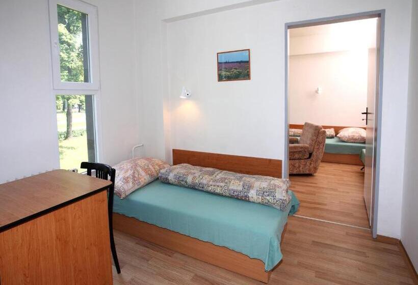 スタンダード４人部屋, Penzion A Ubytovna Oáza