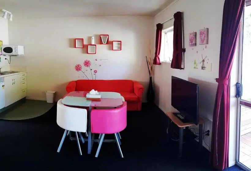 Deluxe-sviitti, Aurora City Suites Motel