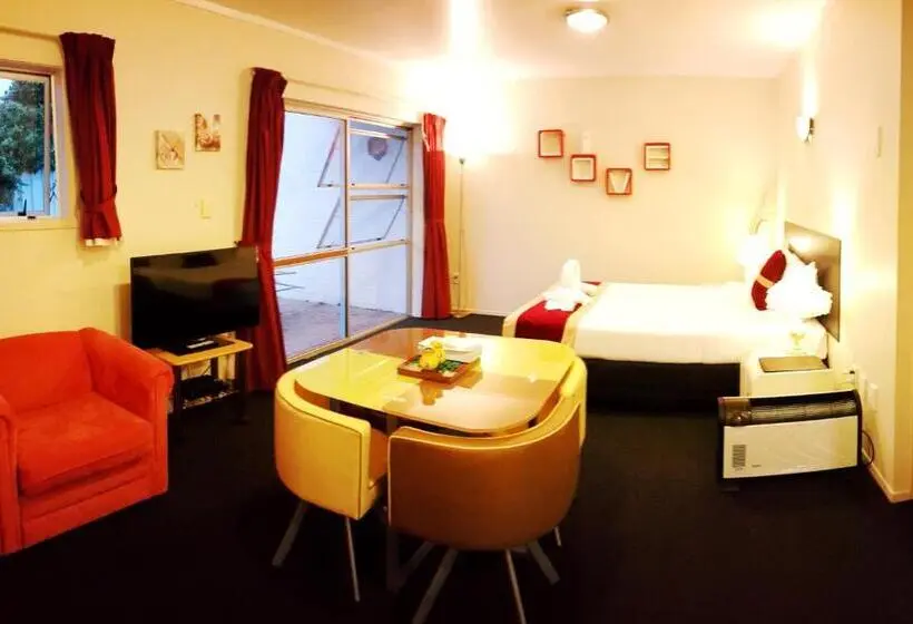 Deluxe-sviitti, Aurora City Suites Motel