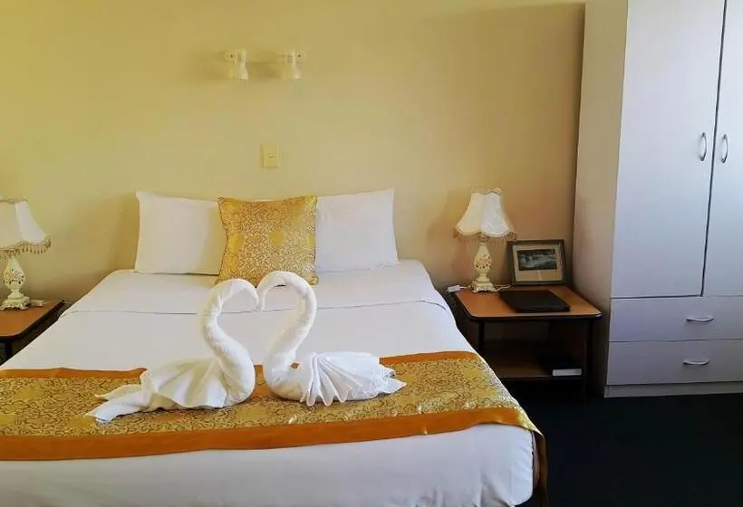 Executive-studio Sisäpuolella, Aurora City Suites Motel