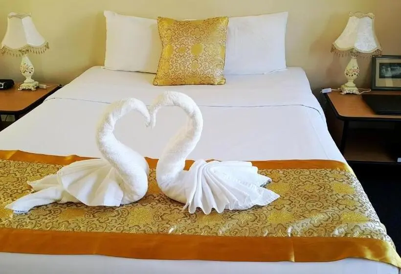 Executive-studio Sisäpuolella, Aurora City Suites Motel