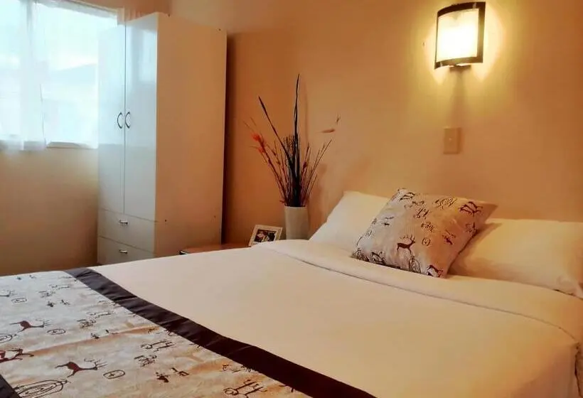 Executive-studio Sisäpuolella, Aurora City Suites Motel
