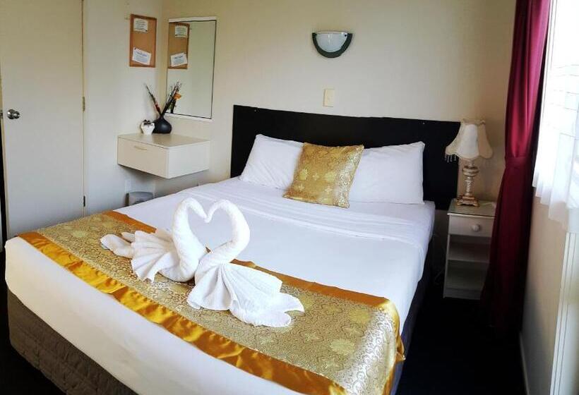 جناح ديلوكس غرفتين نوم, Aurora City Suites Motel