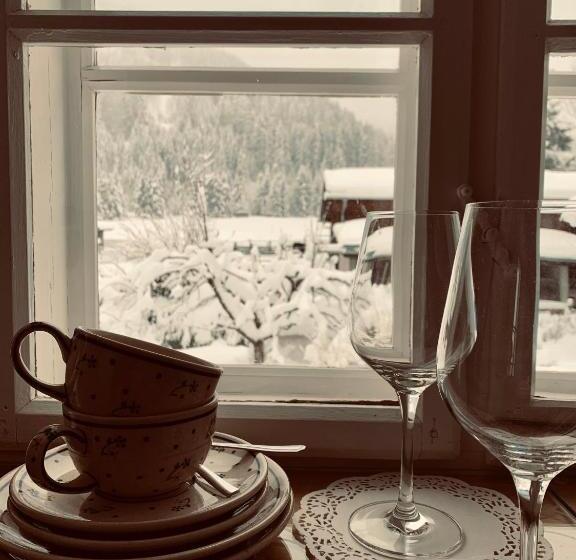 디럭스 룸, Bnb44 Only Rooms No Breakfast