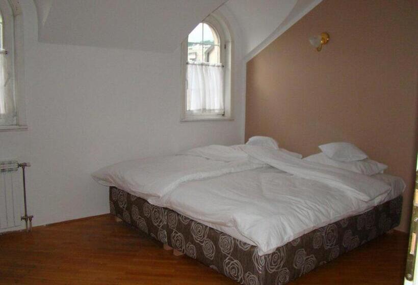 سوییت خانوادگی, Guest House Zamak