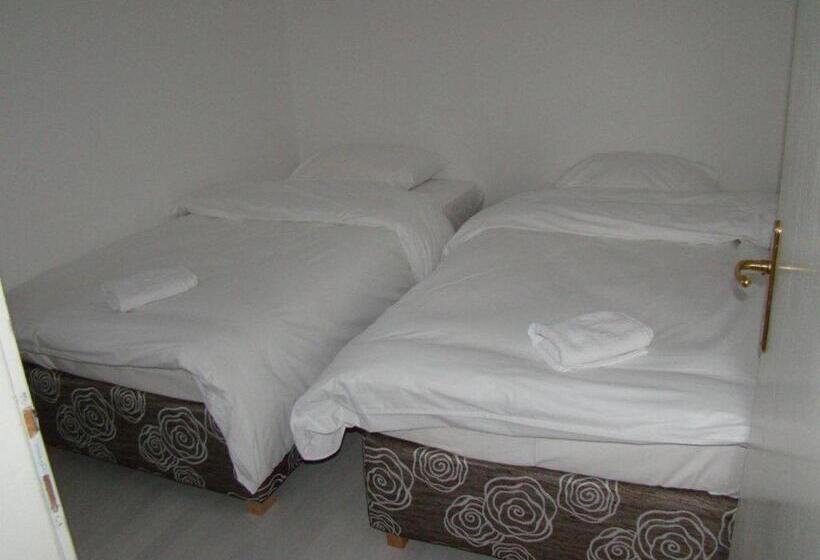 سوییت خانوادگی, Guest House Zamak