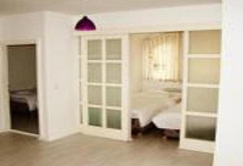 سوییت خانوادگی, Guest House Zamak