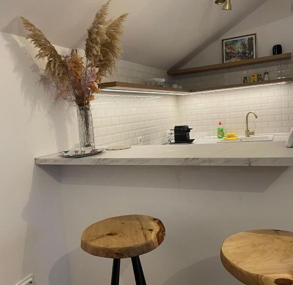 اتاق استاندارد, Guest House Zamak