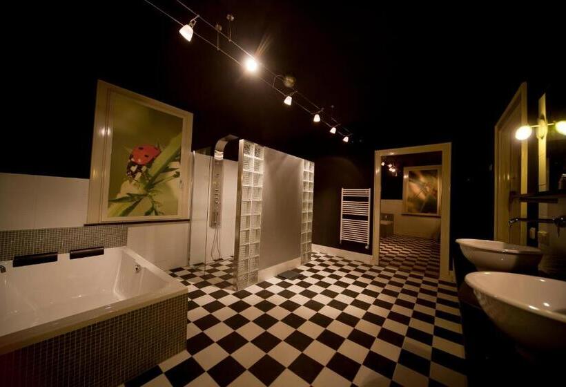 豪华套房, Raadhuis Dinther Suites