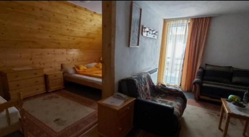 اتاق پنجتخته استاندارد, Bed And Breakfast Vila Lala