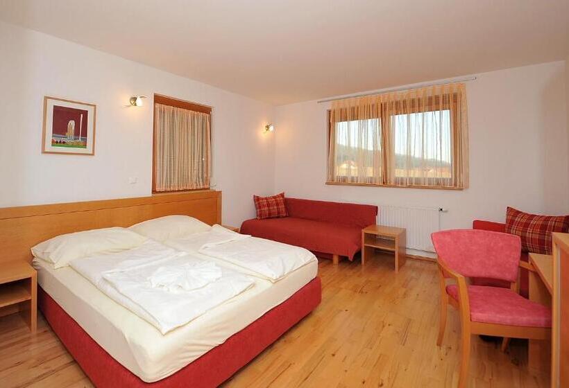 Номер Стандарт Трехместный, Wellness Pension Waldhof