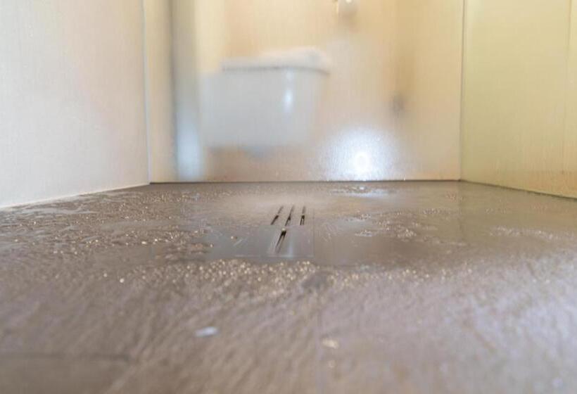 디럭스 룸, Bnb44 Only Rooms No Breakfast