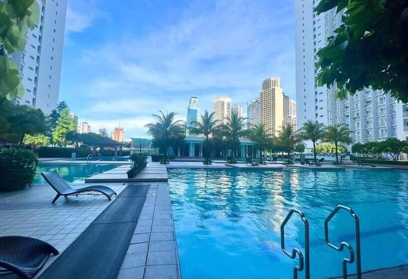 Standard Studio, Condo In Bel Air, Makati