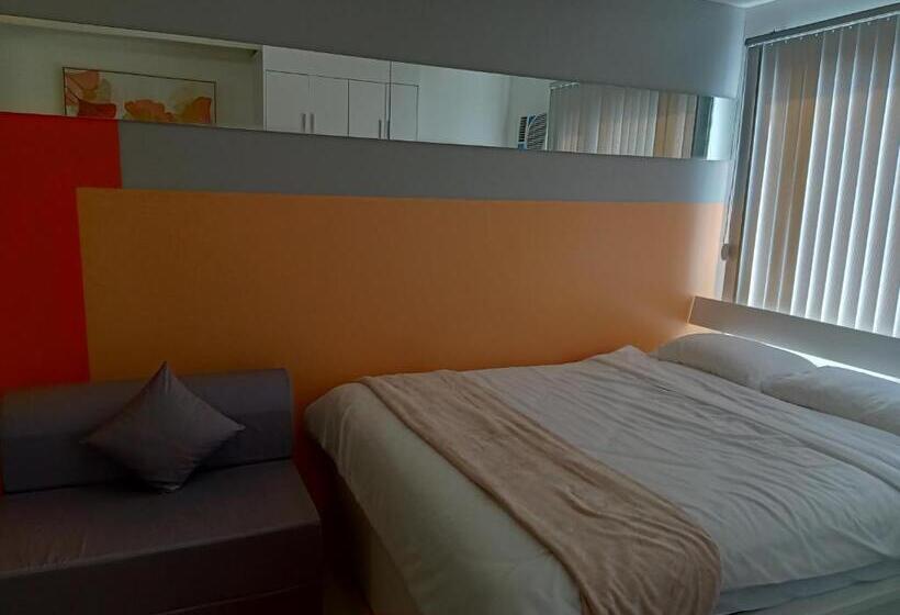Standard Studio, Condo In Bel Air, Makati