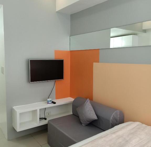 Standard Studio, Condo In Bel Air, Makati