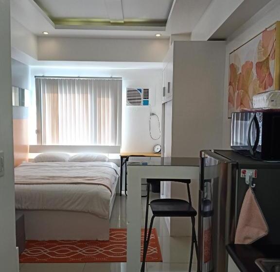 Standard Studio, Condo In Bel Air, Makati