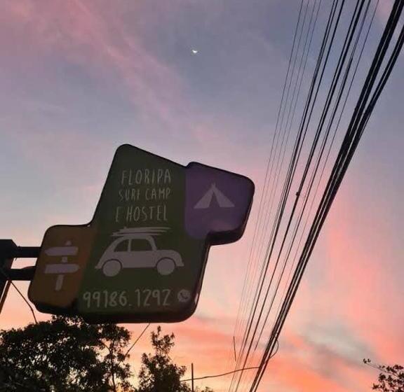 家庭间, Floripa Camping E Hostel