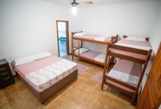 家庭间, Floripa Camping E Hostel