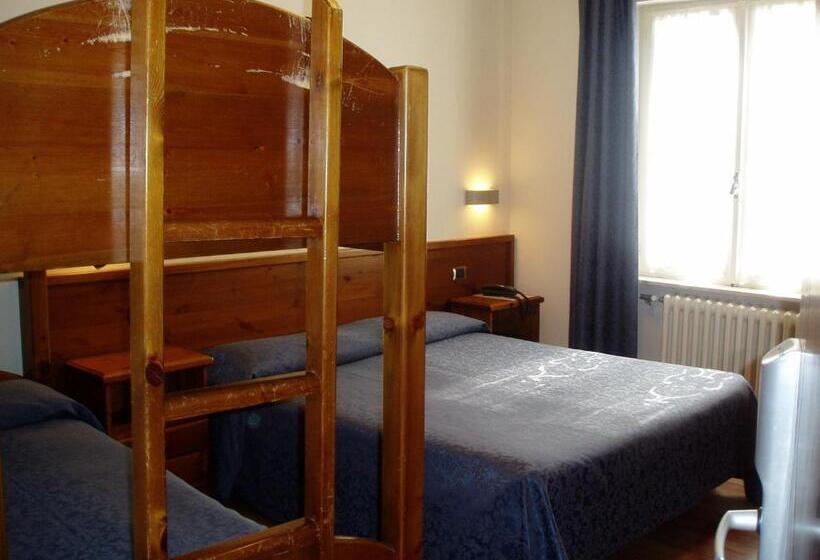 Четырехместный Номер Классик, Albergo Delle Alpi