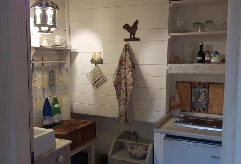 스탠다드 트리플 룸, B&b La Pace